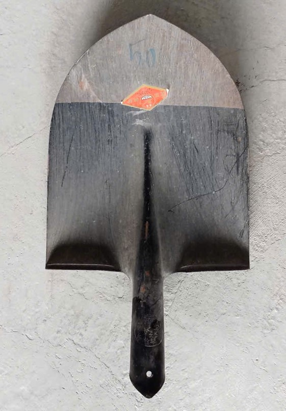 Xẻng nhọn To ( Chiếc )