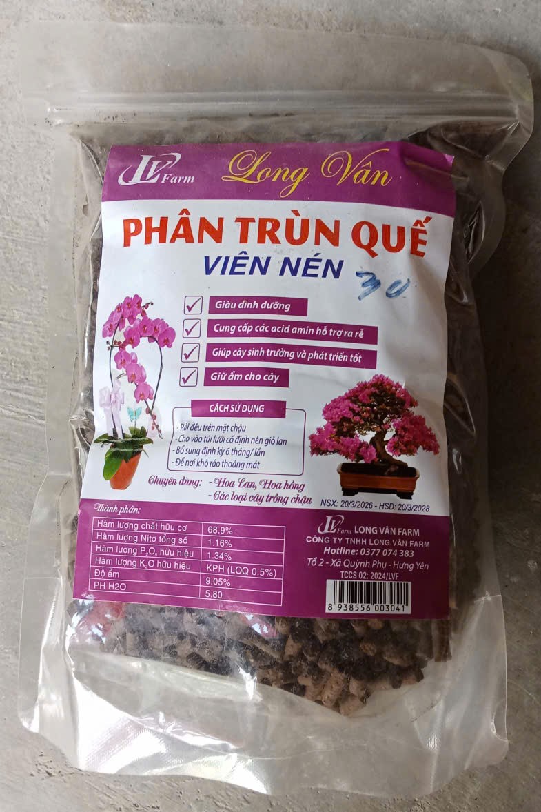 Phân trùn quế ( Cung cấp các acid amin )